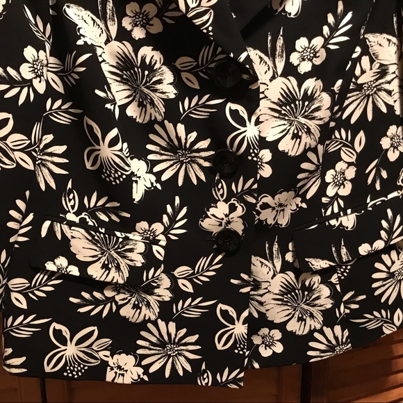 Jones Studio Woman Black & White Jacket - Picture 10 of 12